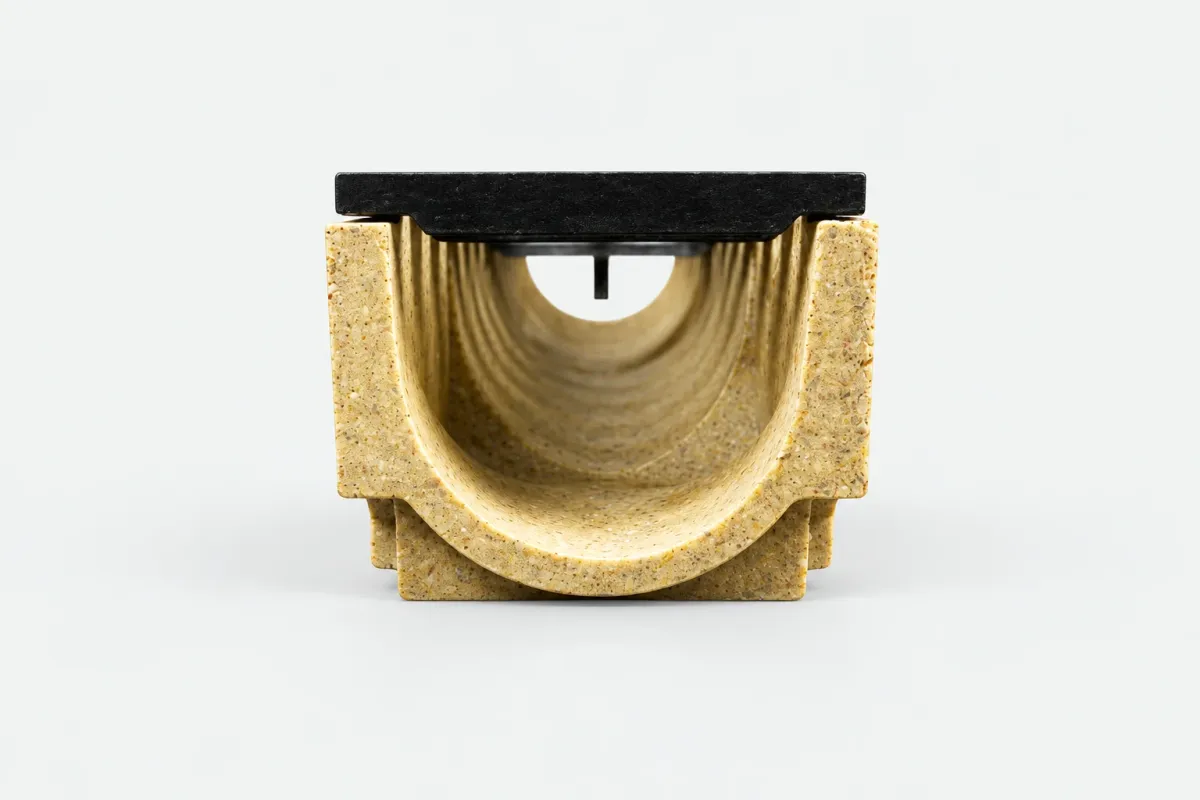 Odwodnienie ST-100 wys.9,8cm z Kratką Żeliwną B-125